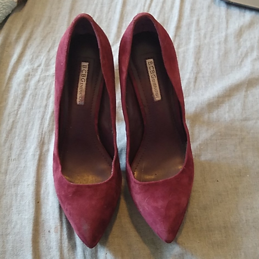 BCBGeneration Sochi Platform Heels Suede size 7.5